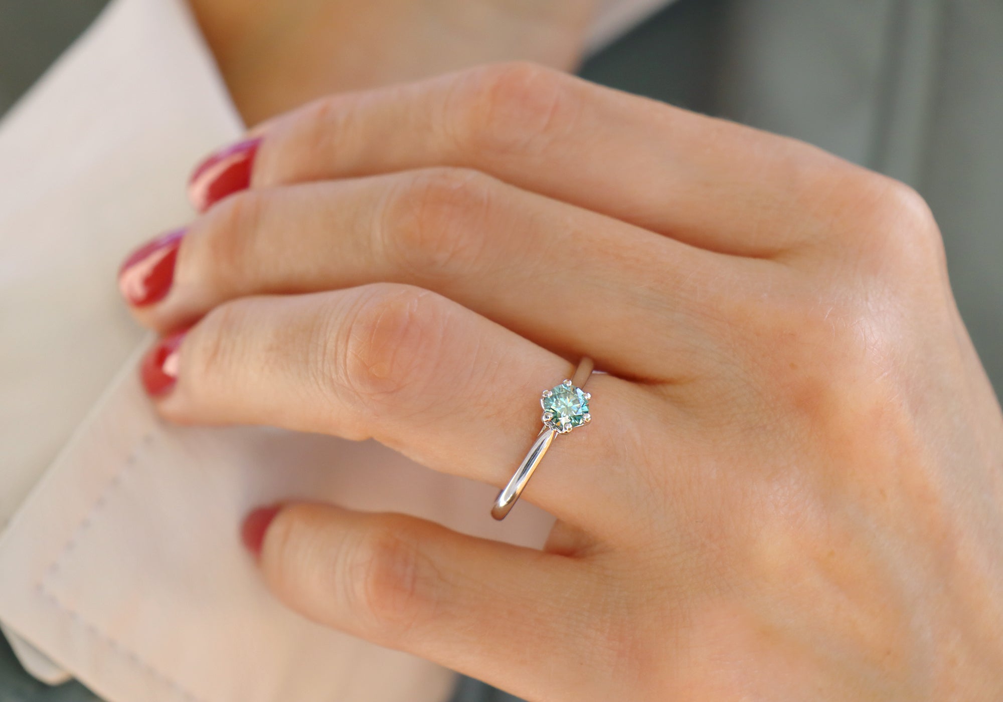 Miracle (Moissanite teal)