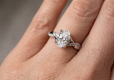 For eternity, oval pavement