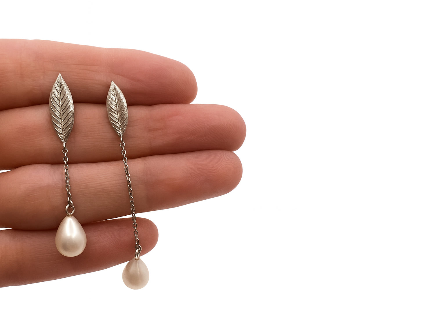 Leaf and pearl earrings