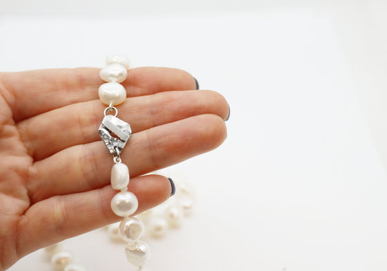 Baroque pearl necklace