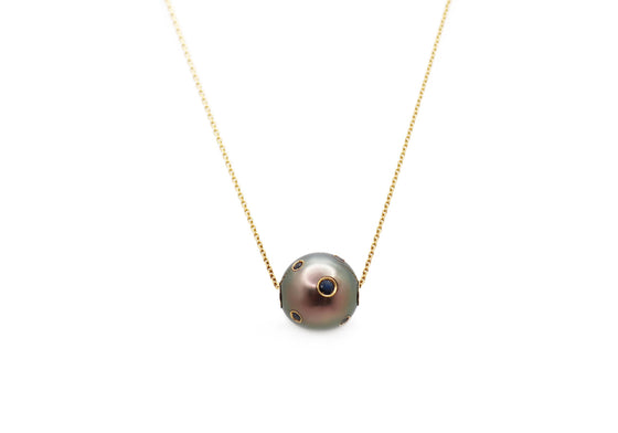 Tahitian pearl and sapphires