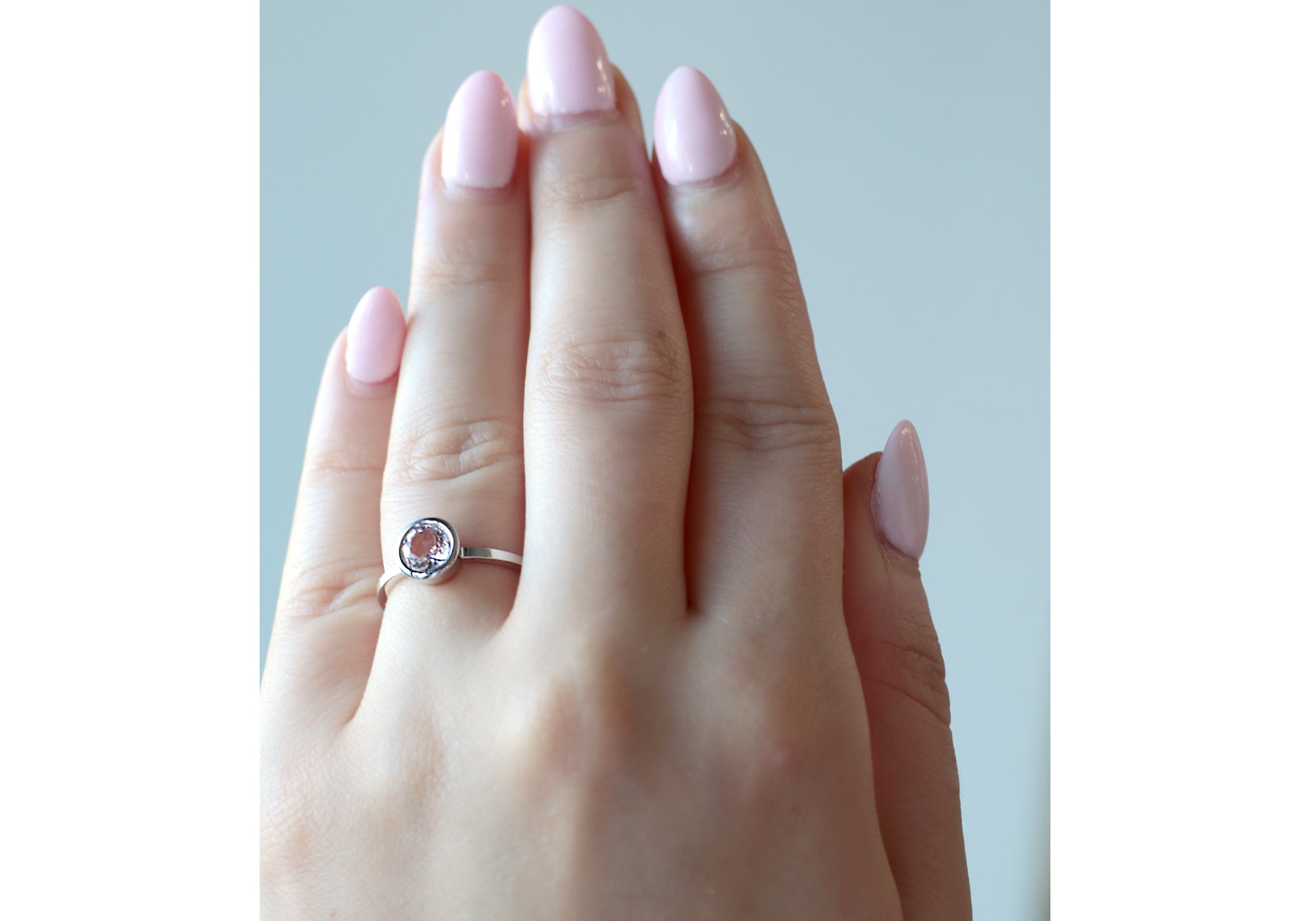 Natural pink sapphire solitaire from Madagascar