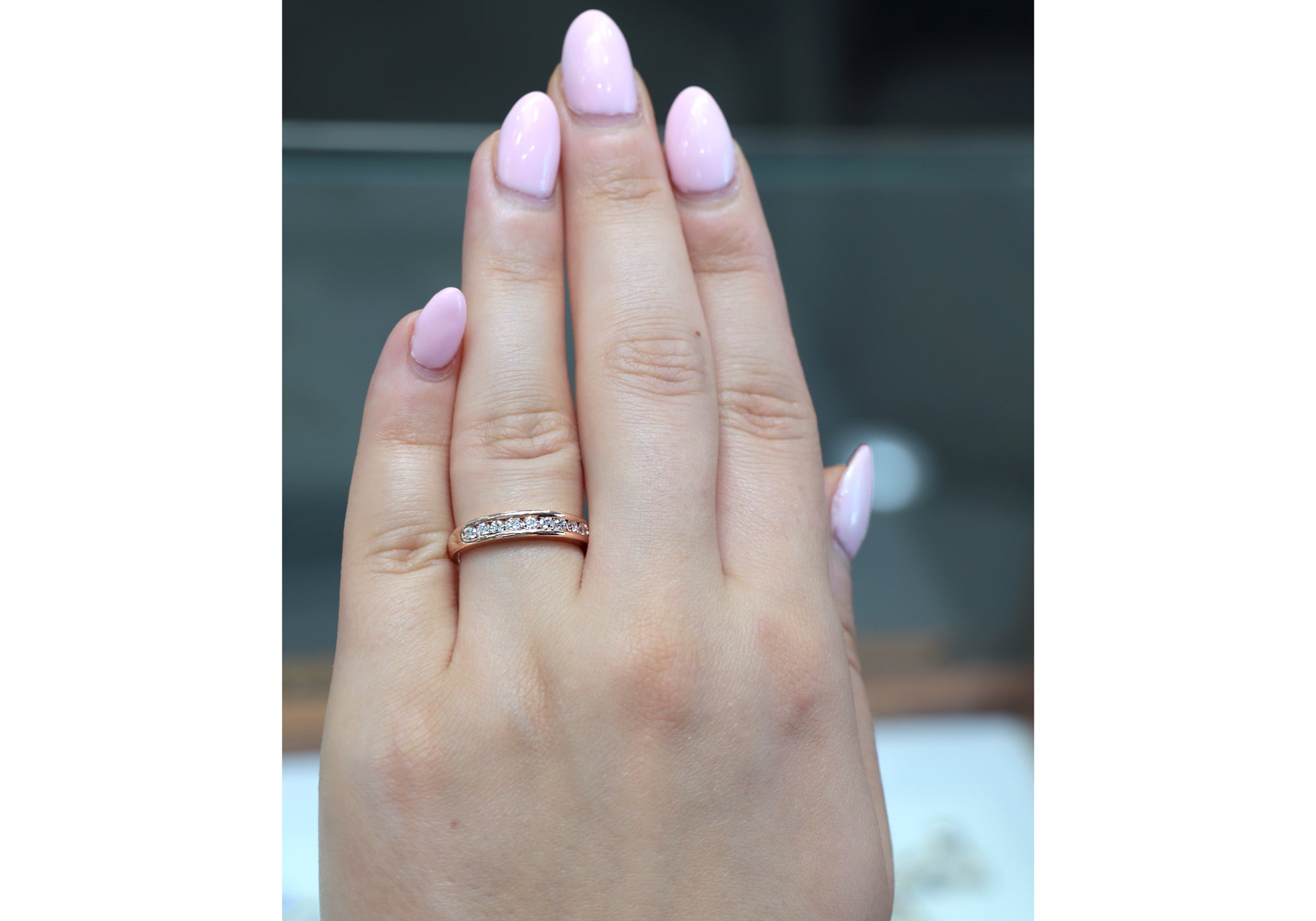 Modern semi-eternity ring