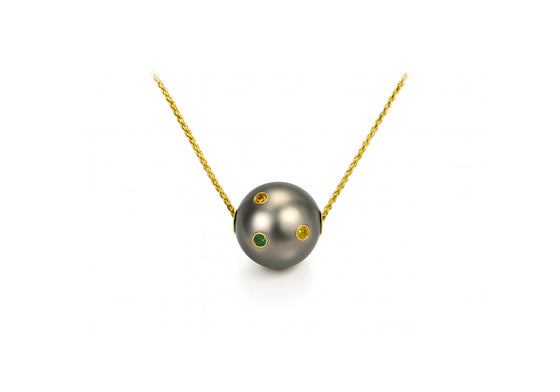 Tahitian pearl with gemstones