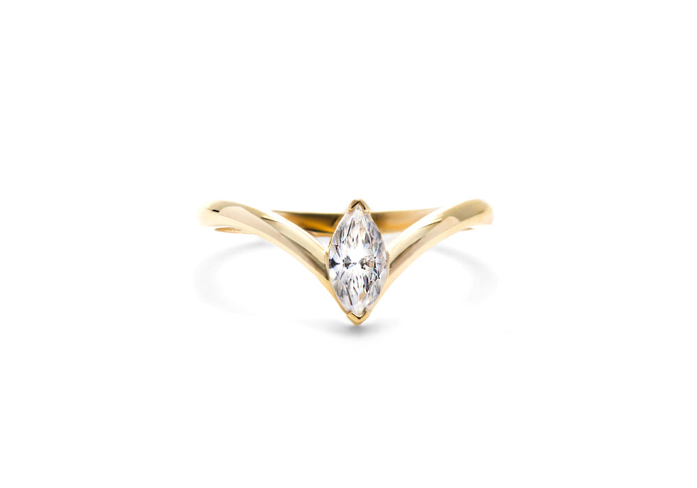 bague diamant marquise or jaune seule je te désire