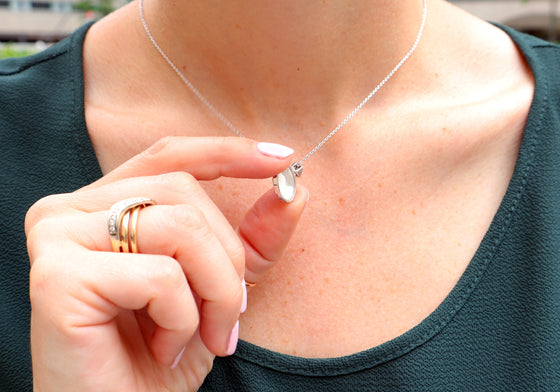 Memorial jewellery