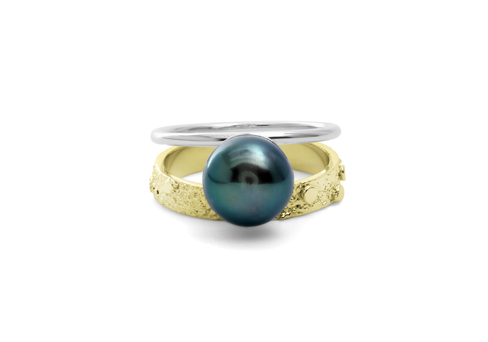 bague perle noire or jaune Double signature perle noire 
