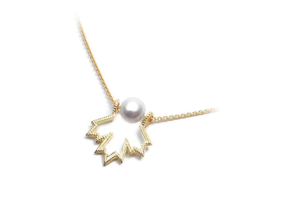 collier feuille érable avec perle or jaune chic Canada 